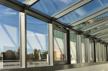 Isoliergläser 3 fenster-kondensat-außen-02