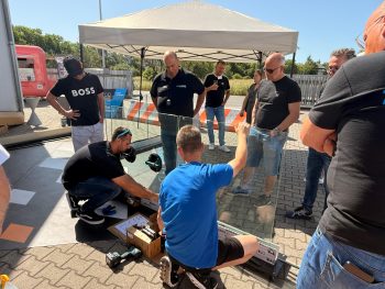Live-Präsentation des ONLEVEL Turboflex Systems beim Tag der offenen Tür von Mayer Lehn.